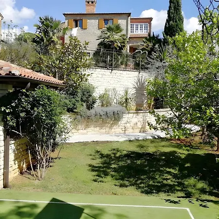 Gloria Al Padre Mit Meerblick Vila *